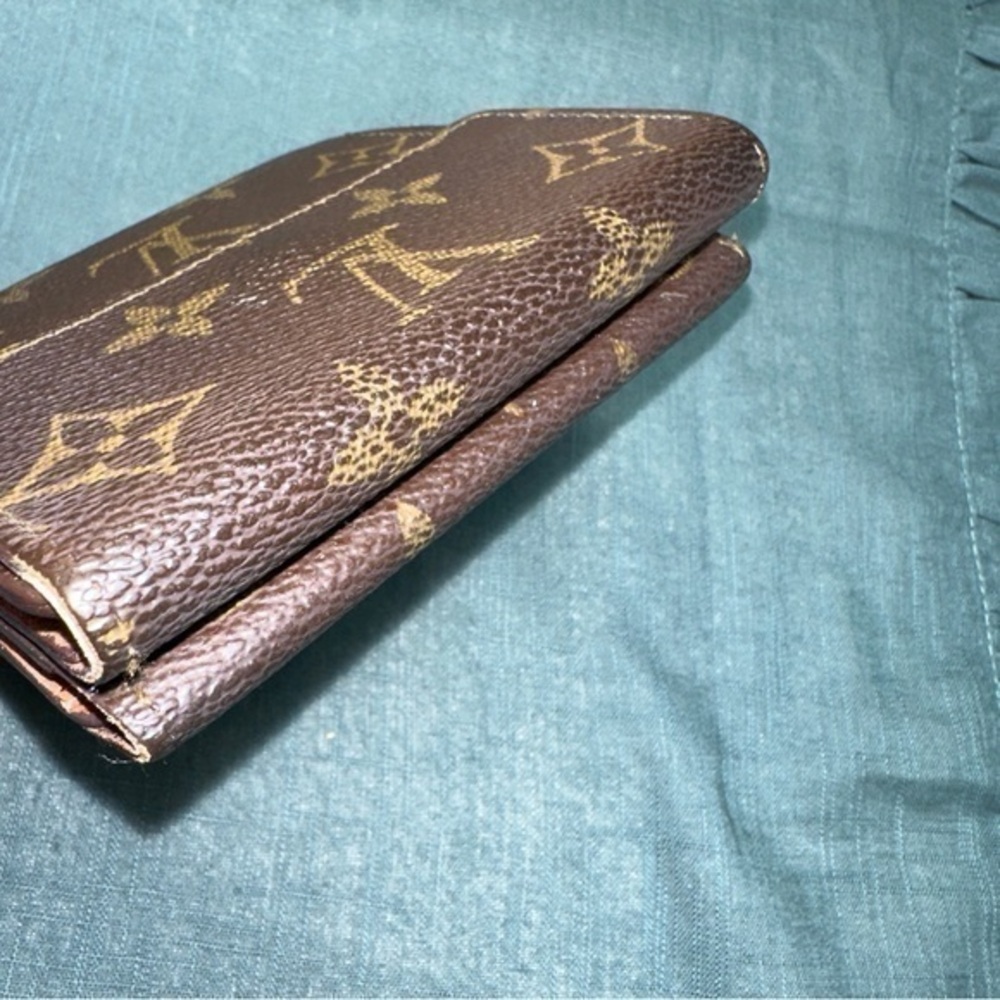 AUTHENTIC Louis Vuitton Vintage wallet. Compact Elise wallet - Picture 10 of 14